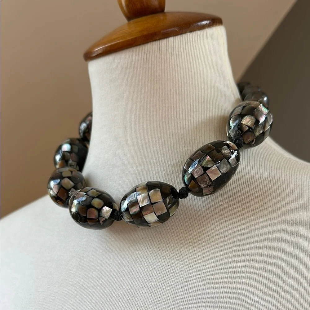 Bold Modernist Collar Necklace
